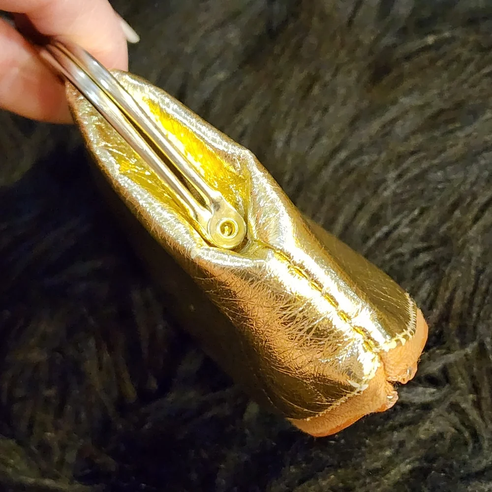 Vintage Gold Lamé Kiss Lock Clutch